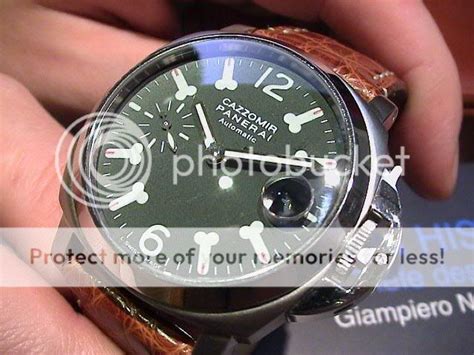 cazzomir panerai - Hands.